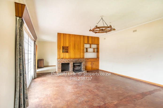 Prime Location - Main Road Frontage (Sole Mandate)