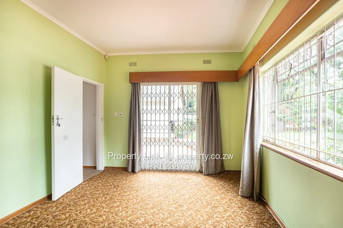 Prime Location - Main Road Frontage (Sole Mandate)