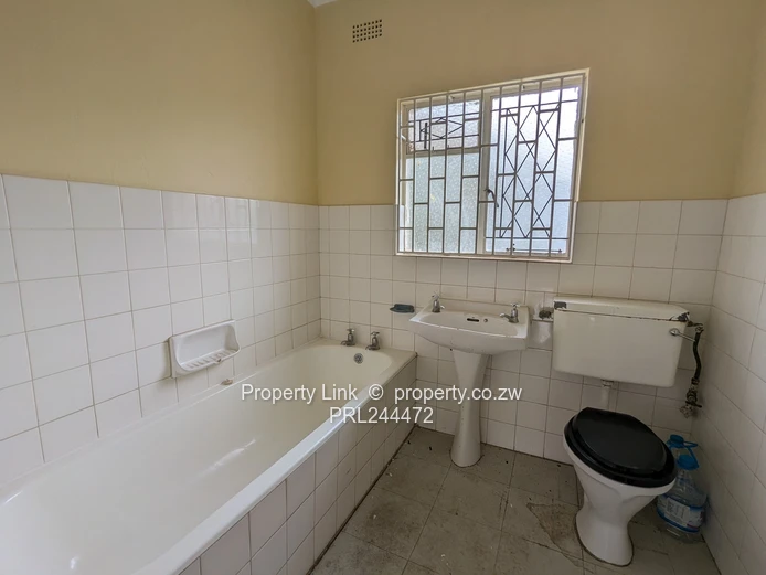 Avenues Townhouse - Available Immediate