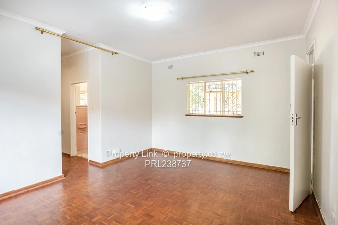 Prime Location - Main Road Frontage (Sole Mandate)