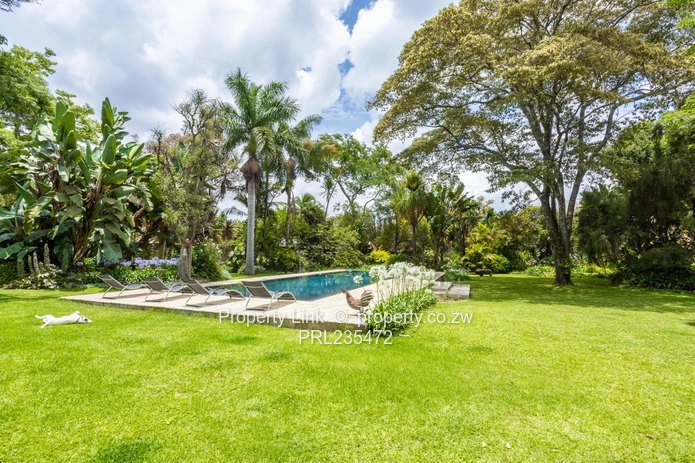 Absolutely Stunning Home Plus Cottage & Borehole (Sole Mandate)