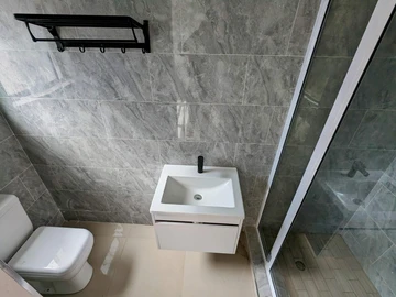 3 Bedroom Garden Flat