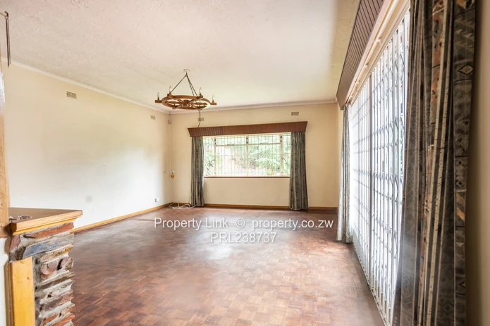 Prime Location - Main Road Frontage (Sole Mandate)