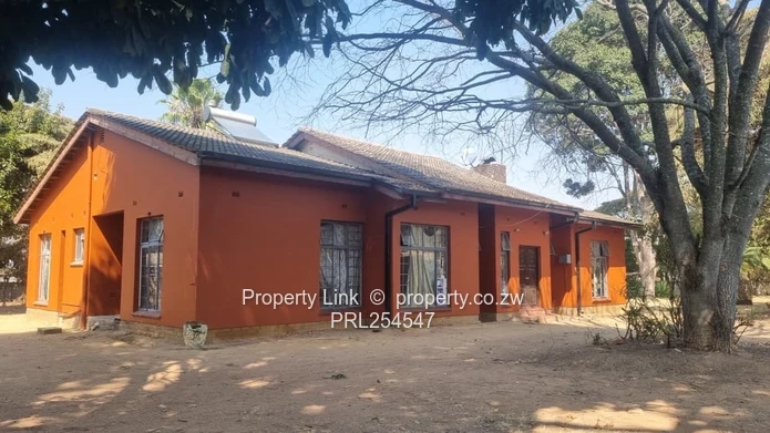 Conveniently Located Property Near Cleveland Road