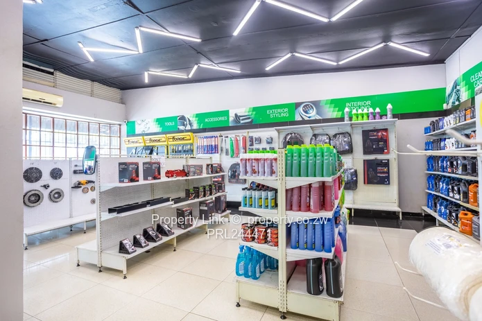 Main Road Frontage Double Stand Opportunity