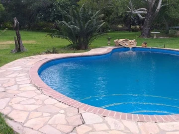 Farm & Agricultural Land