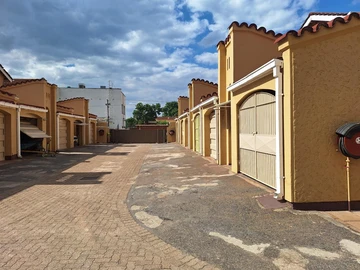 3 Bedroom Townhouse Complex