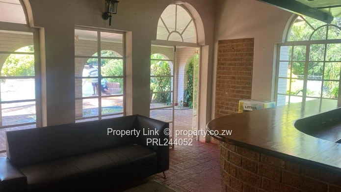 Commercial / Residential Opportunity In Suburbs