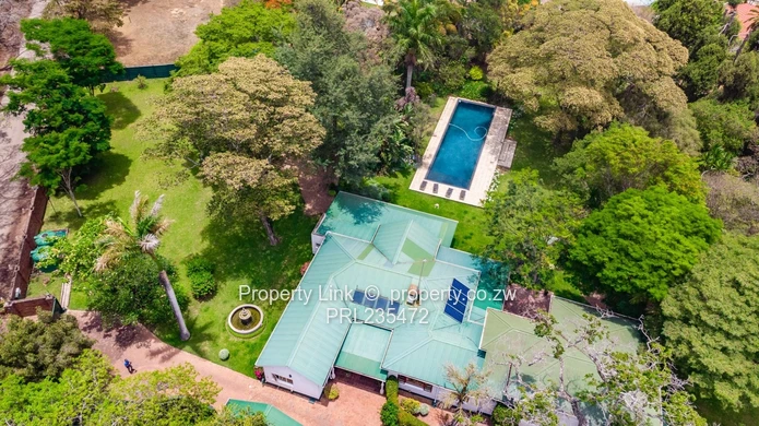 Absolutely Stunning Home Plus Cottage & Borehole (Sole Mandate)