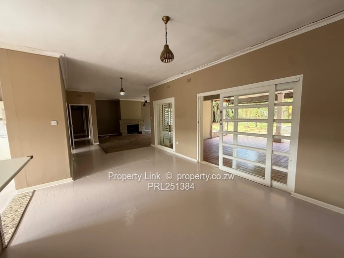 PRIME 4677m²  RIDGEWAY SOUTH LOCATION