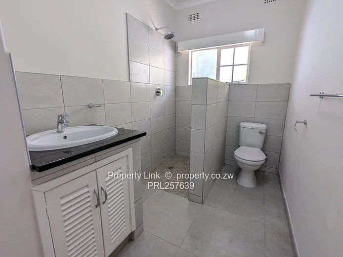 Bridgeways Renovated 3-Bed Townhouse - Available Immediately!